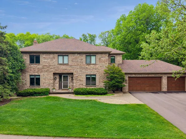 8050 134th St W, Apple Valley, MN 55124