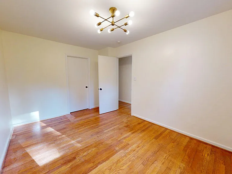 6415 Potomac Ave — Photo 24