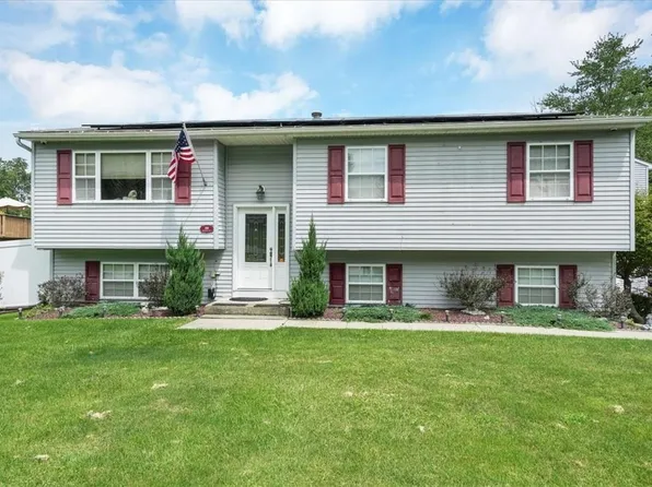 38 Winchester Drive, Monroe, NY 10950