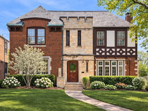 1321 Monroe Ave, River Forest, IL 60305