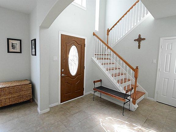 2nd image of 3706 Breckenridge Dr
