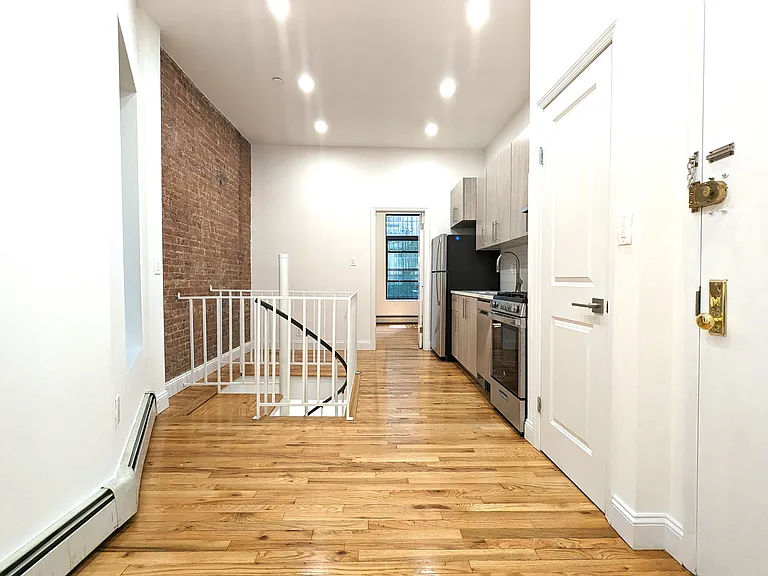 224 E 85th St #1 — Photo 6