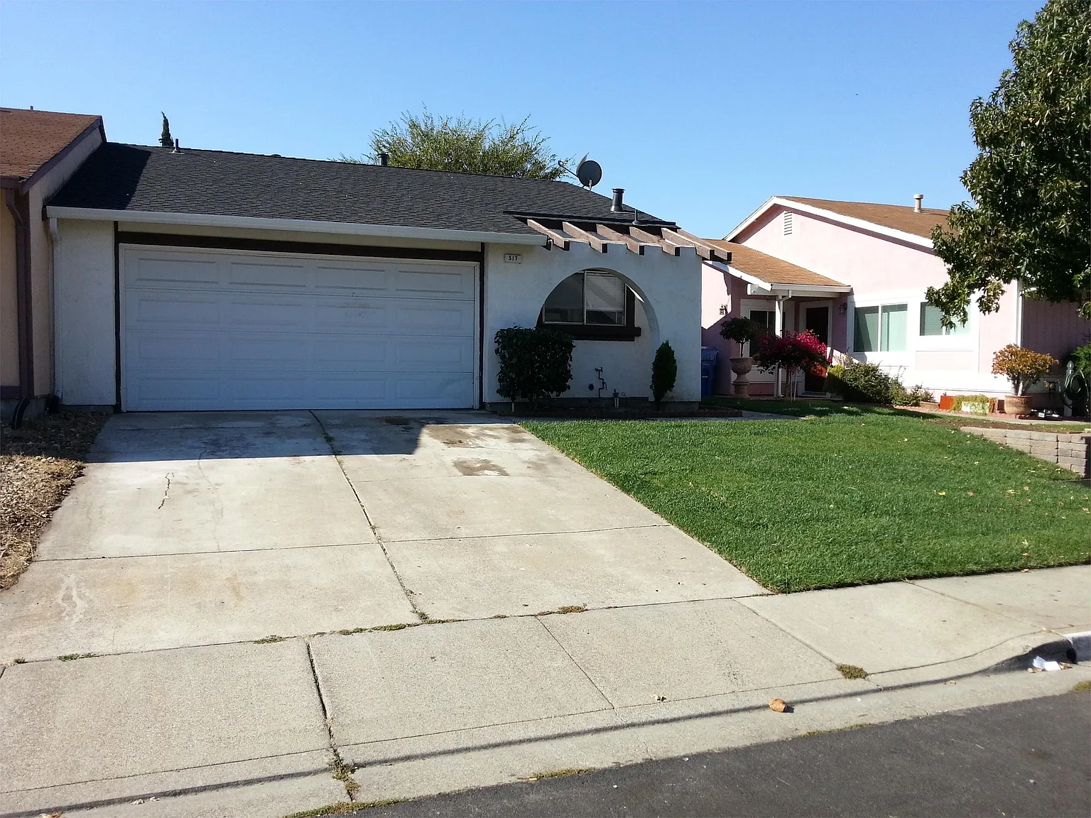 517 Virgil St photo 1