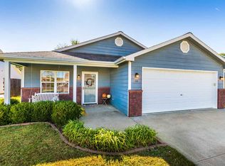 118 Kopp Dr, Manhattan, KS 66502