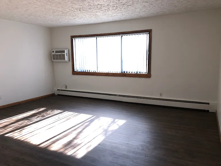804 — Photo 31