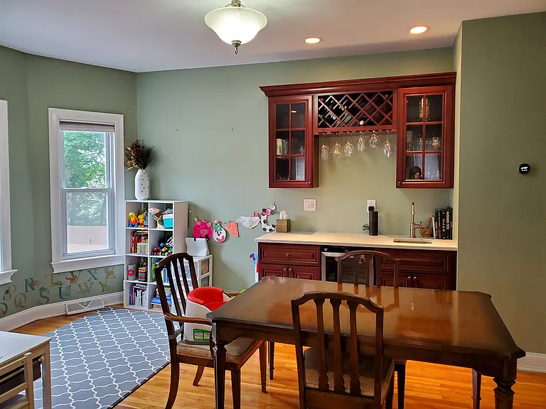 Dining room / wet bar (wall decals have been removed)
