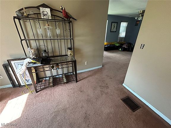 4th image of 709 River St