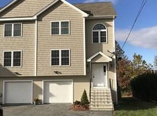 25 Angelo St, Worcester, MA 01604
