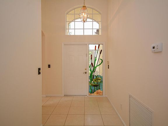 3rd image of 7051 SE Twin Oaks Cir
