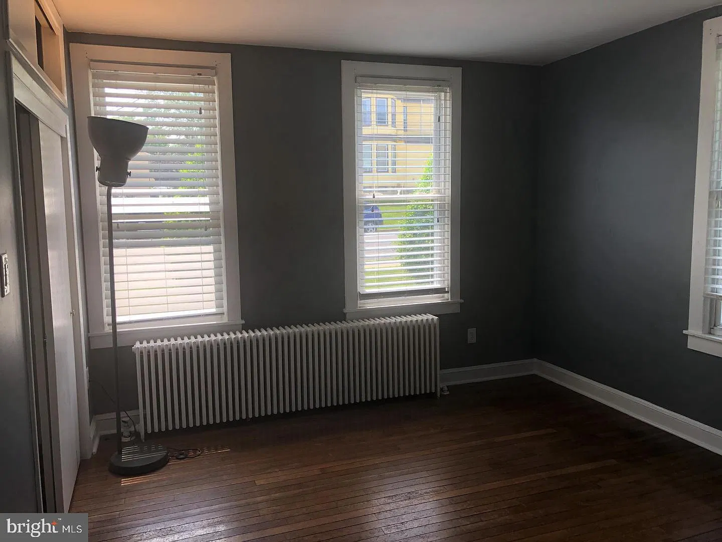 1013 Lafayette Ave — Photo 4