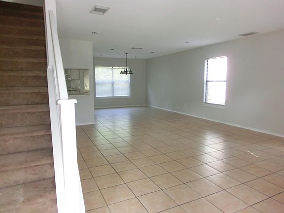 3rd image of 15815 Pleasant Well Dr