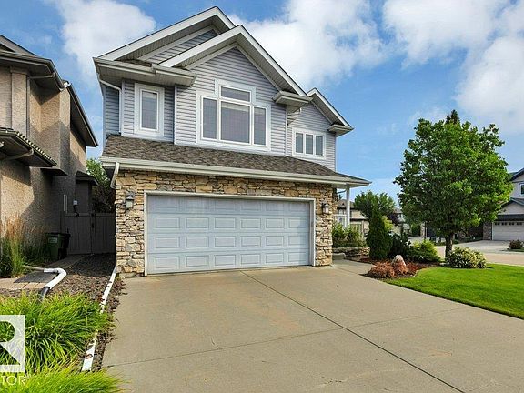 4th image of 6483 Sandin Cres NW