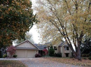 8647 Summit Ct, Zeeland, MI 49464