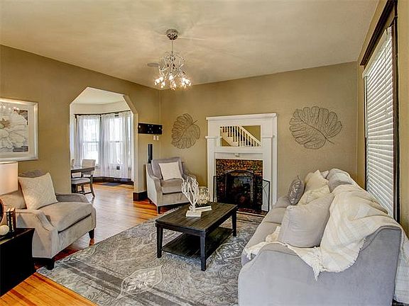 5th image of 3158 N Gaylord St