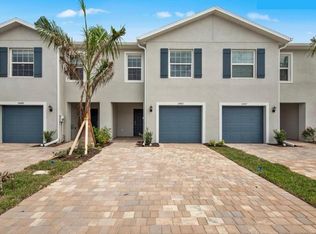 15567 Wildflower Cir, Naples, FL 34119