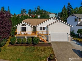 1812 Lumley Avenue, Mukilteo, WA 98275