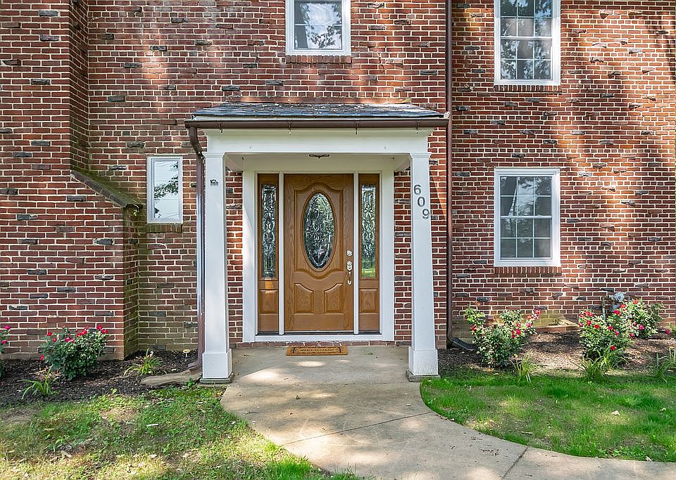 609 N Dupont Rd, Wilmington, DE 19807 | Zillow