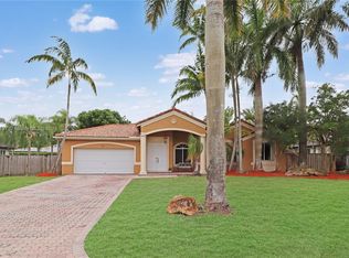 9402 SW 149th St, Miami, FL 33176