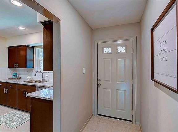 5th image of 5805 Burnhill Dr