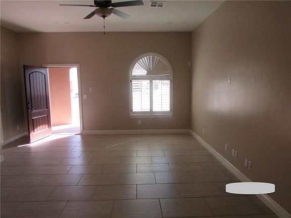 4th image of 14541 Igor Kaleri Ave