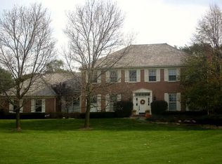 25965 N Meadow View Ct, Lake Barrington, IL 60010