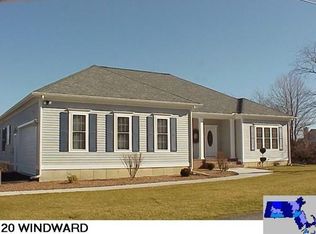 20 Windward Dr, Somerset, MA 02726