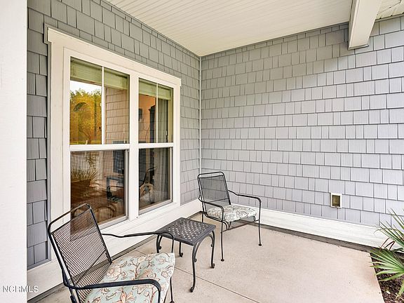 2nd image of 387 Beau Rivage Drive