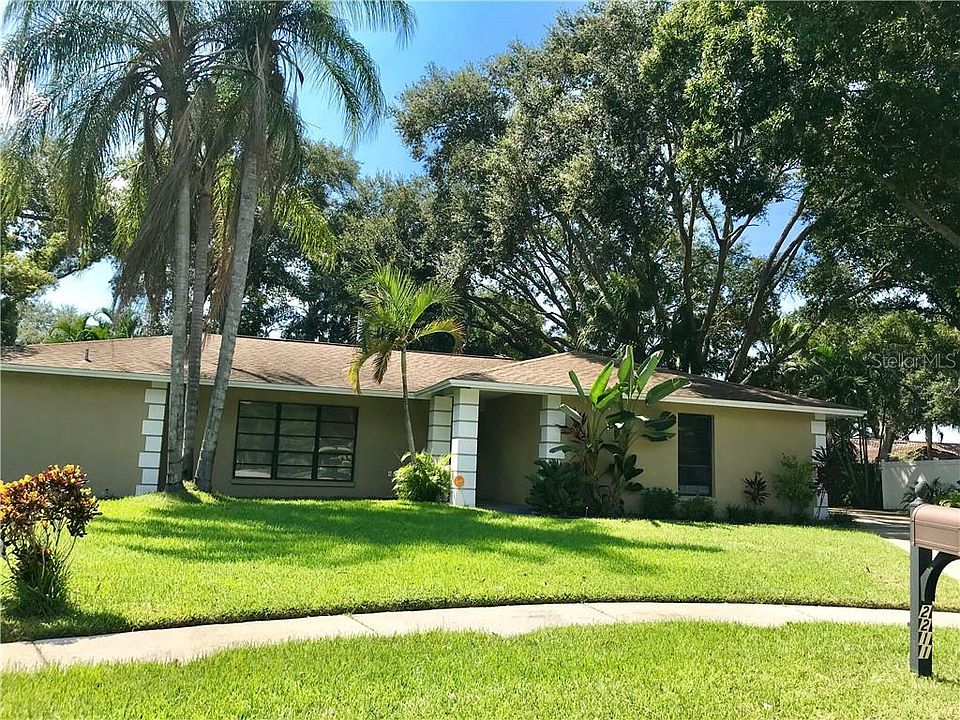 1st image of 2211 Adam Ct