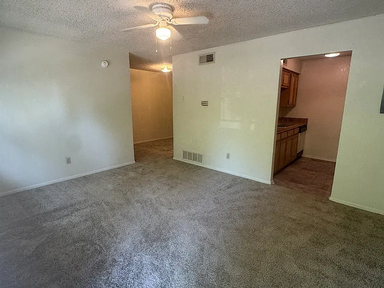 200 Hann St #2 — Photo 2