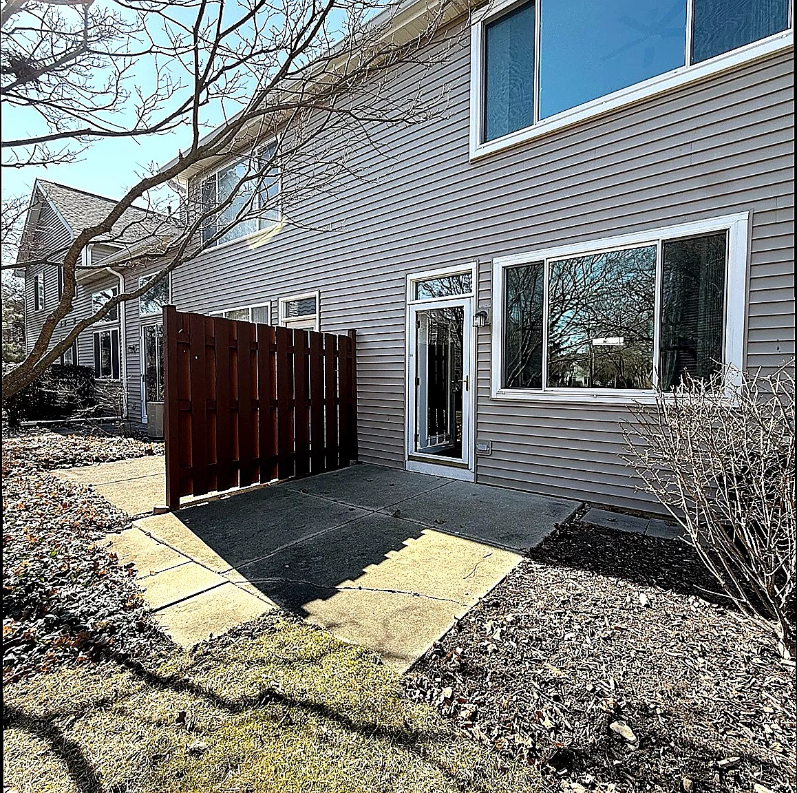 1405 Grayshire Ct — Photo 4