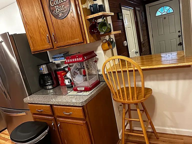 83 Bissell St #83 — Photo 31