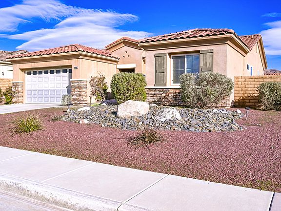 3rd image of 10636 Aurora Pl