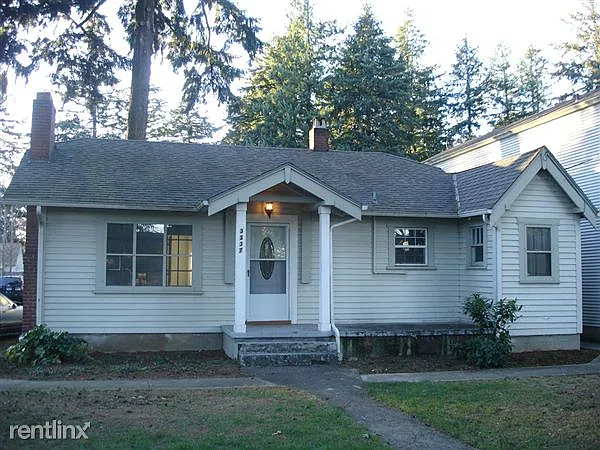 3337 SE 119th Ave photo 1