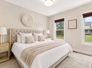 211 Union Ave #2, Saratoga Springs, NY 12866