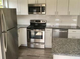 11 Camden St, Milford, CT 06461