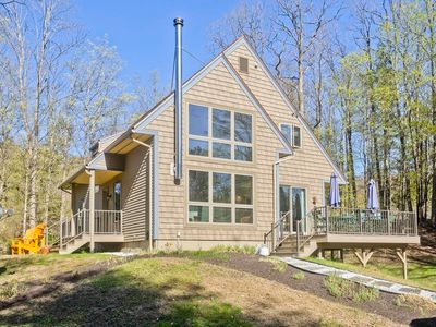 80 Amherst Rd, Leverett, MA, 01054