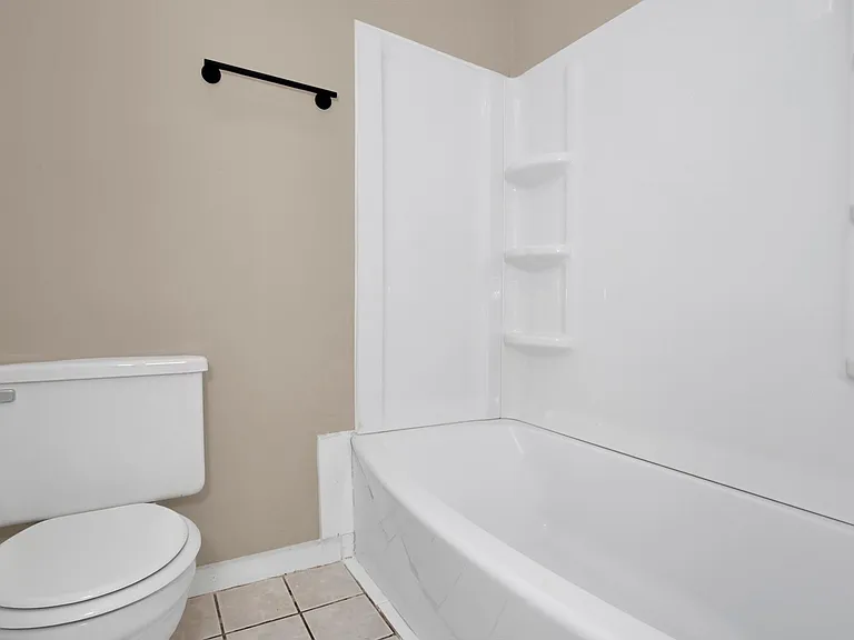 7006 Candlewood Dr — Photo 21