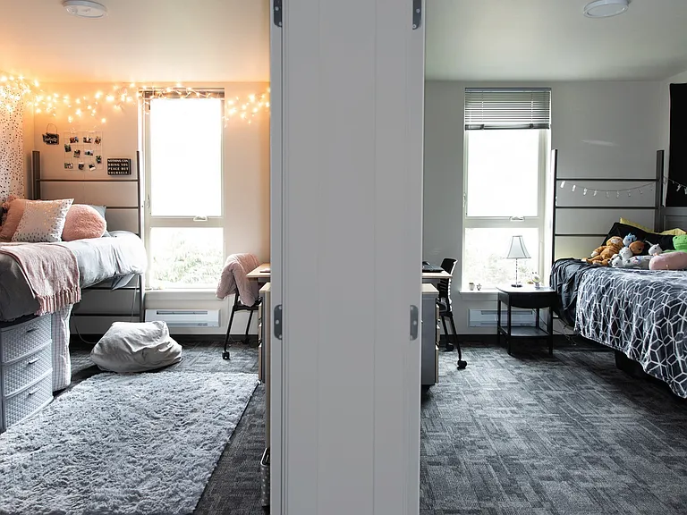 7000 Campus Living — Photo 21