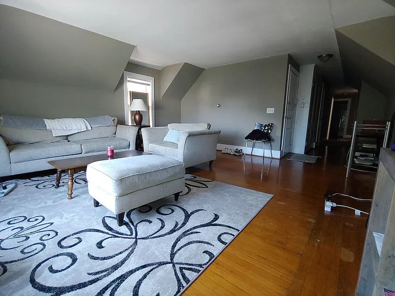 499 Park Ave #505 — Photo 4