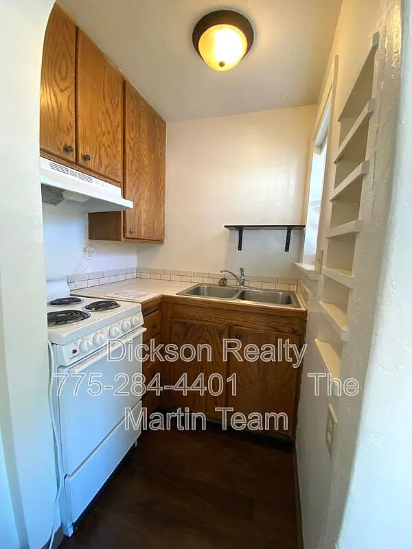 1 bed, 1.0 bath, 500 sqft, $1,595 — Photo 2
