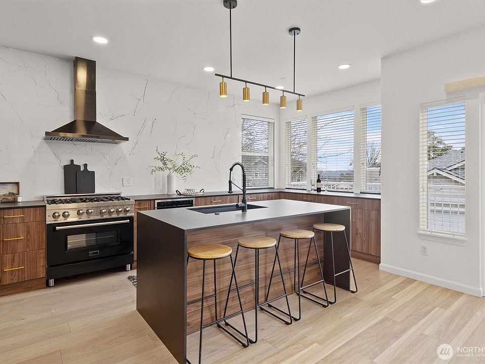 1st image of 2680 139th Avenue SE #44