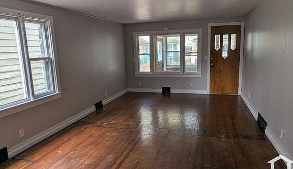 4th image of 147 Delamaine Dr