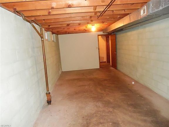 2nd image of 4956 E 86th St