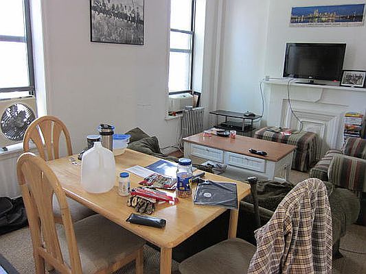 1st image of 309 E 83rd St #3J