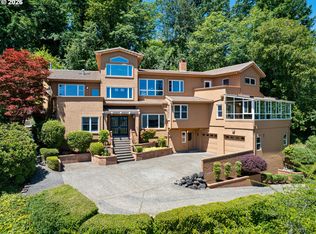 8 Garibaldi St, Lake Oswego, OR 97035