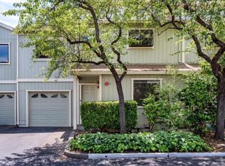 2 Acorn Cir, Petaluma, CA 94952