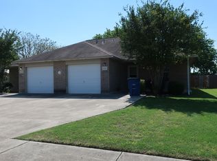 1126 Misty Acres Dr, New Braunfels, TX 78130