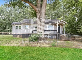 137 Cannon Rd, Wellford, SC 29385