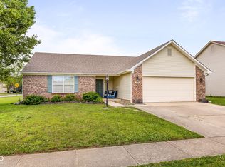11024 Oakspring Dr, Indianapolis, IN 46239