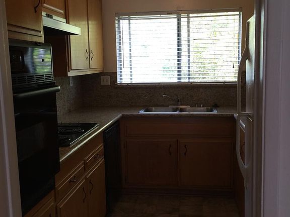 5th image of 73 Suffolk Ave APT F